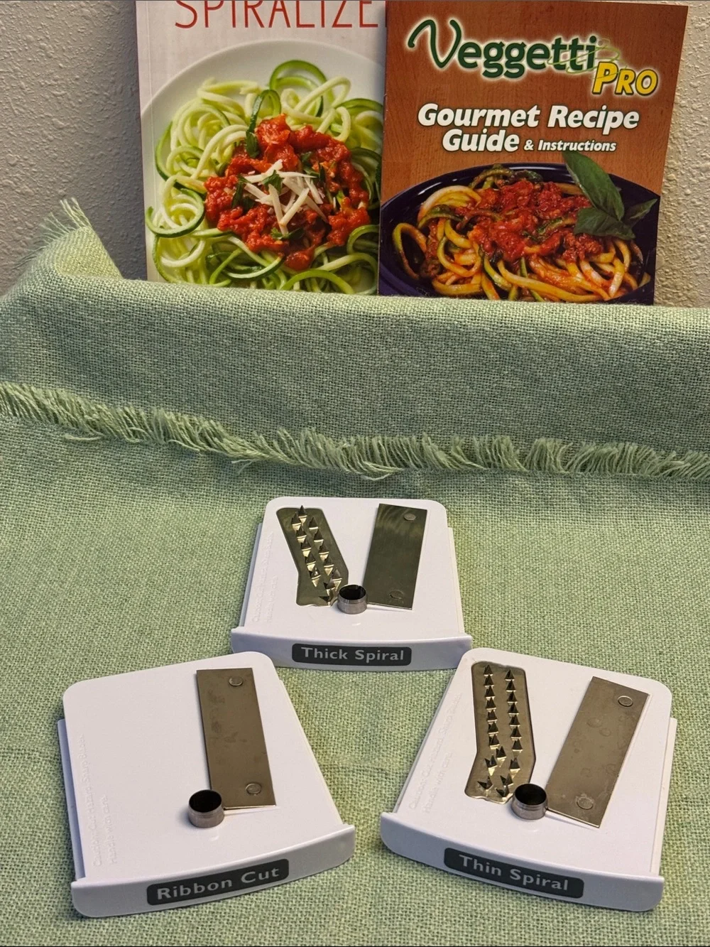 Pro White and Green Vegetable Spiralizer and Like-New Cookbook